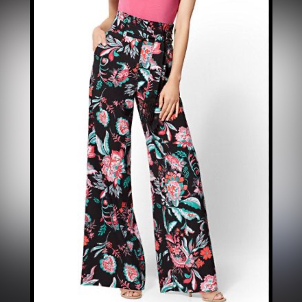 Vibrant Floral Print Wide-Leg Trousers